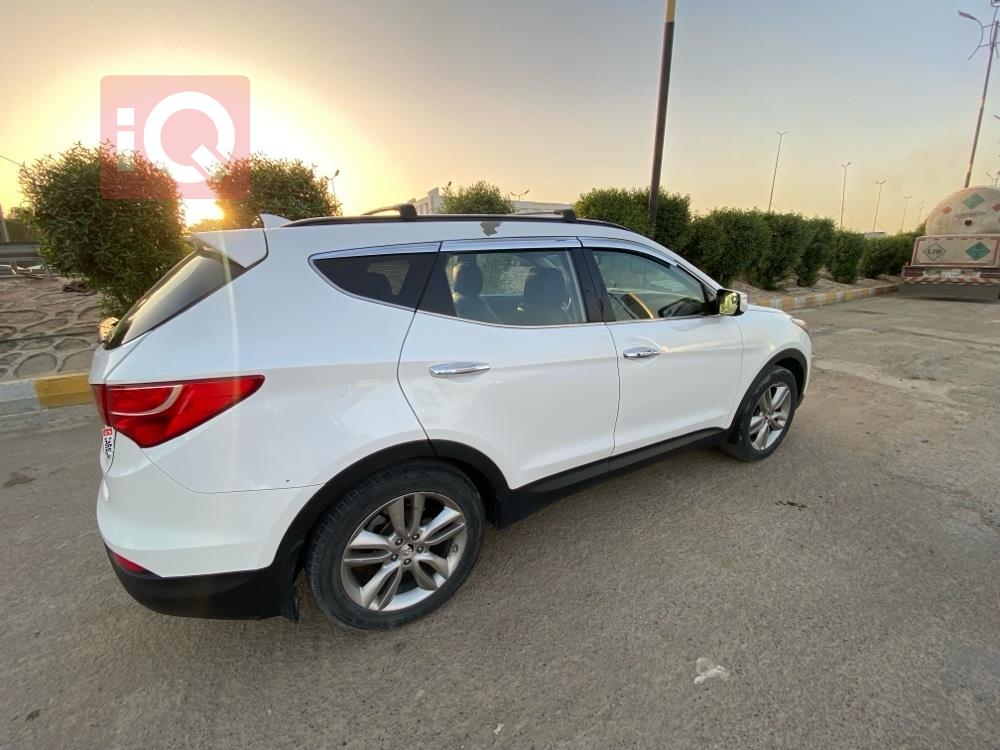 هيونداي سانتافي